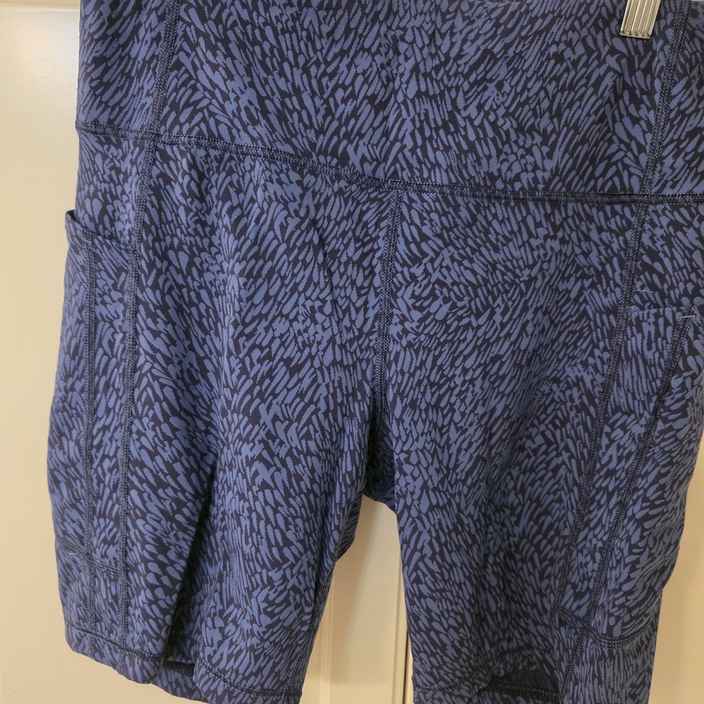 Athleta Navy Patterned Bike Shorts